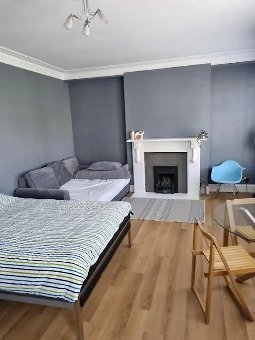 Charming Studio Apartment In Central Brighton 0*,